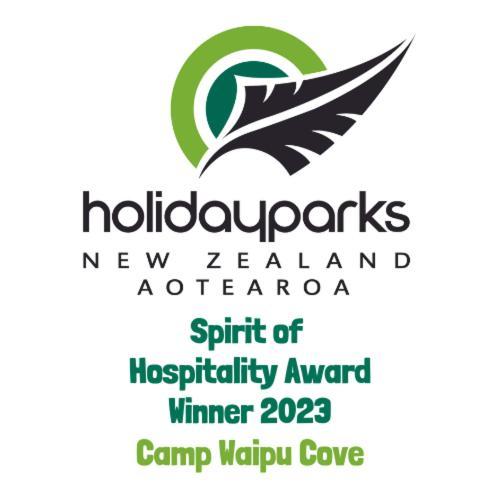 Готель Camp Waipu Cove Екстер'єр фото